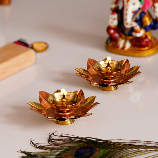 HomeSutra Set of 2 Floral Shape Metal Diya